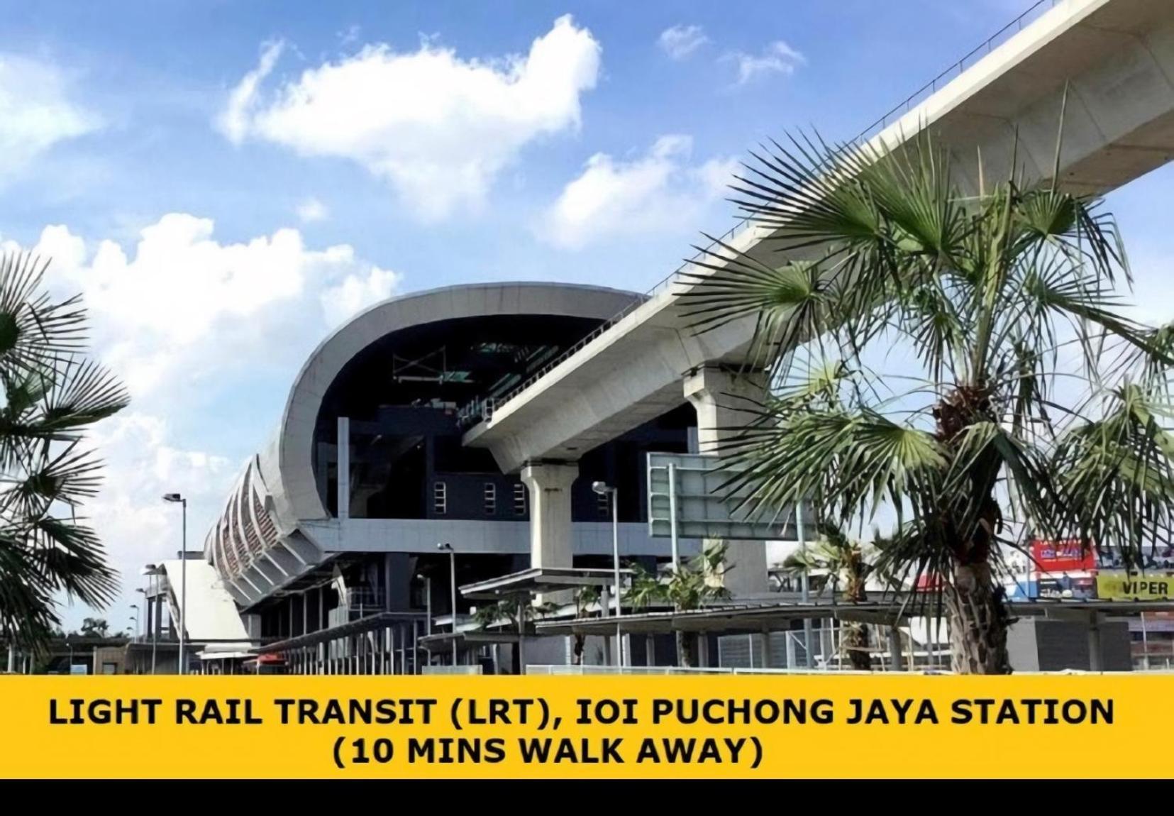 Le Thompson - Puchong Center Ioi Mall Bagian luar foto